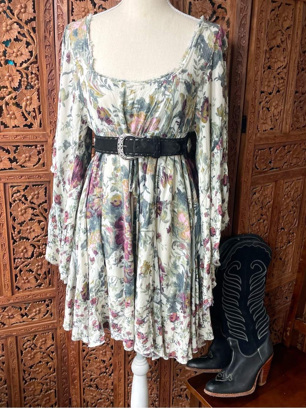 Free People Boho Tiered Flowey Peasant Festival Floral Flare Sleeve mini Dress